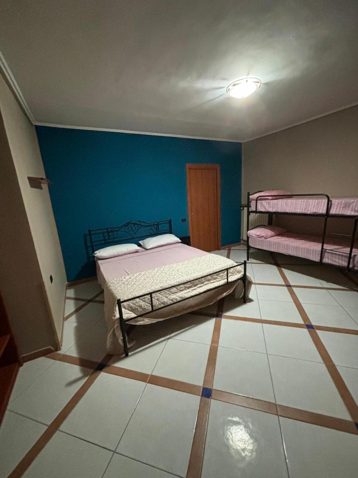 Casa Toto' Daire Napoli Oda fotoğraf